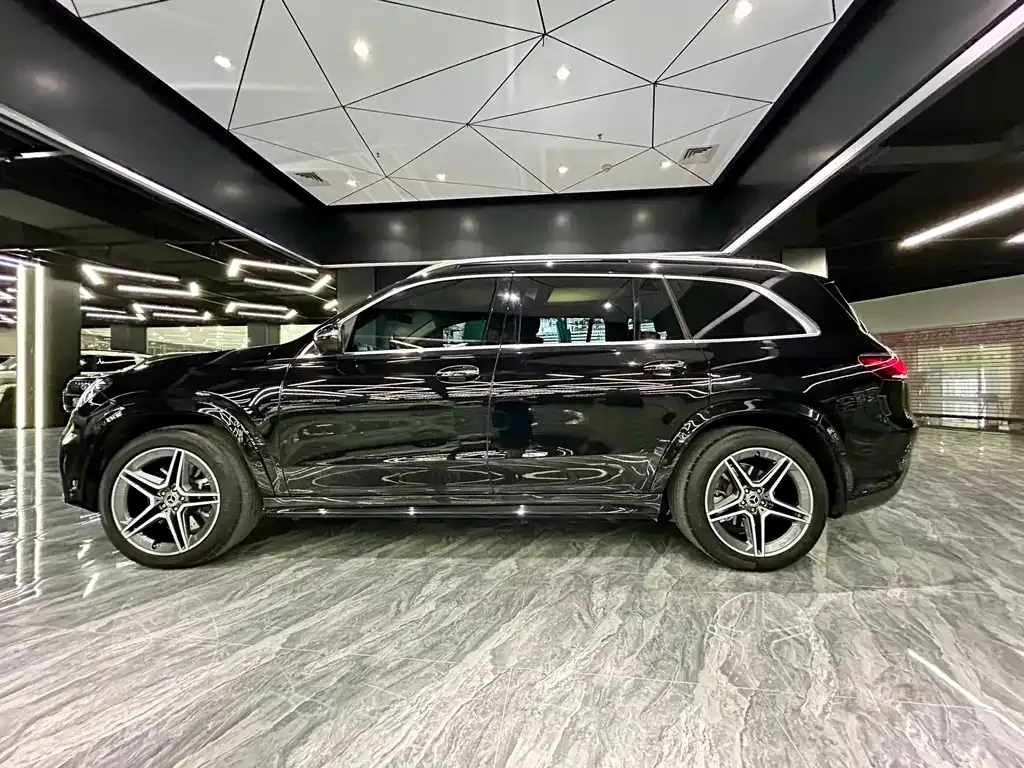 Mercedes-Benz GLS 2023 из CN, фото 8