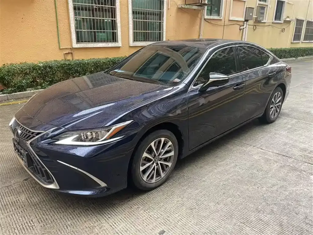 Lexus ES 2021 из CN, фото 1