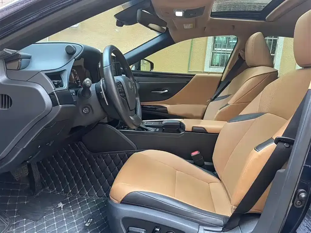 Lexus ES 2021 из CN, фото 8