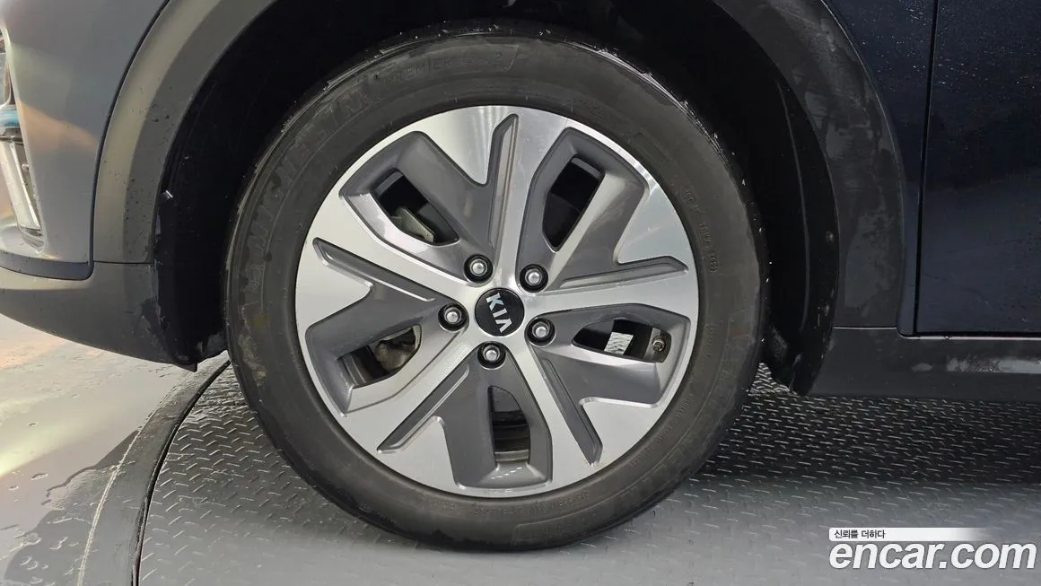 Kia Niro 2021 из KR, фото 5