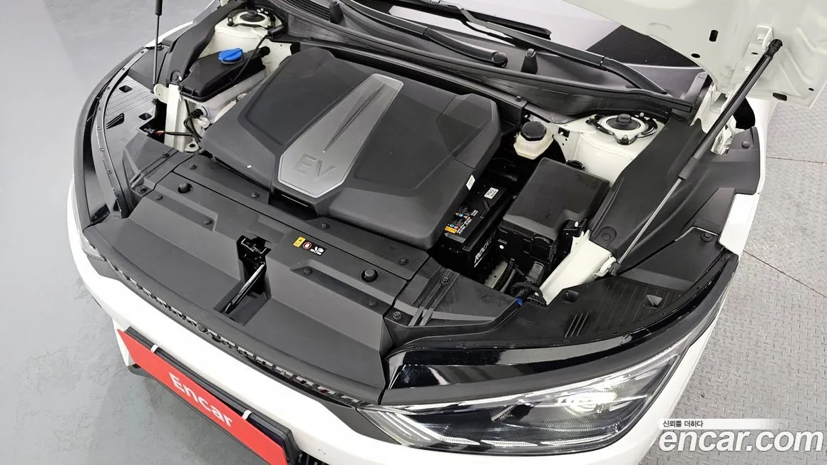 Kia EV6 — фото 6