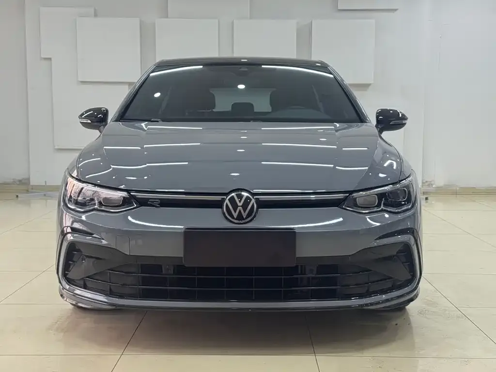 Volkswagen Golf 2022 из CN, фото 2