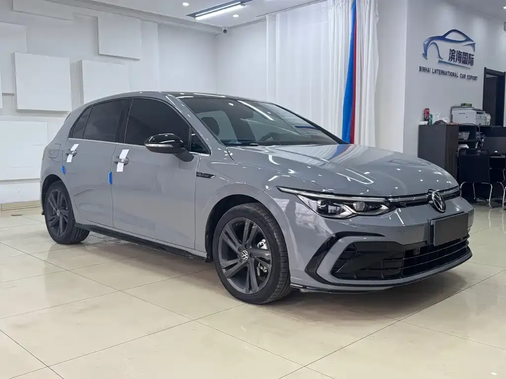 Volkswagen Golf 2022 из CN, фото 3