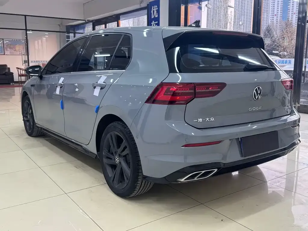 Volkswagen Golf 2022 из CN, фото 4