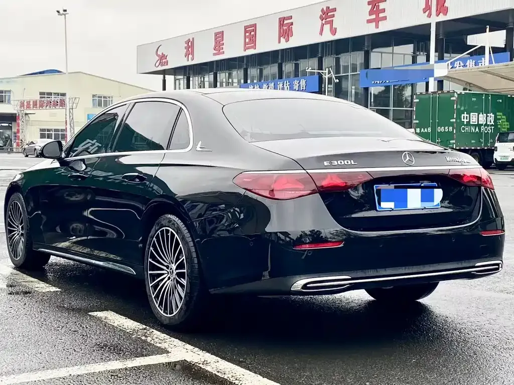 Mercedes-Benz E-Class 2024 из CN, фото 4