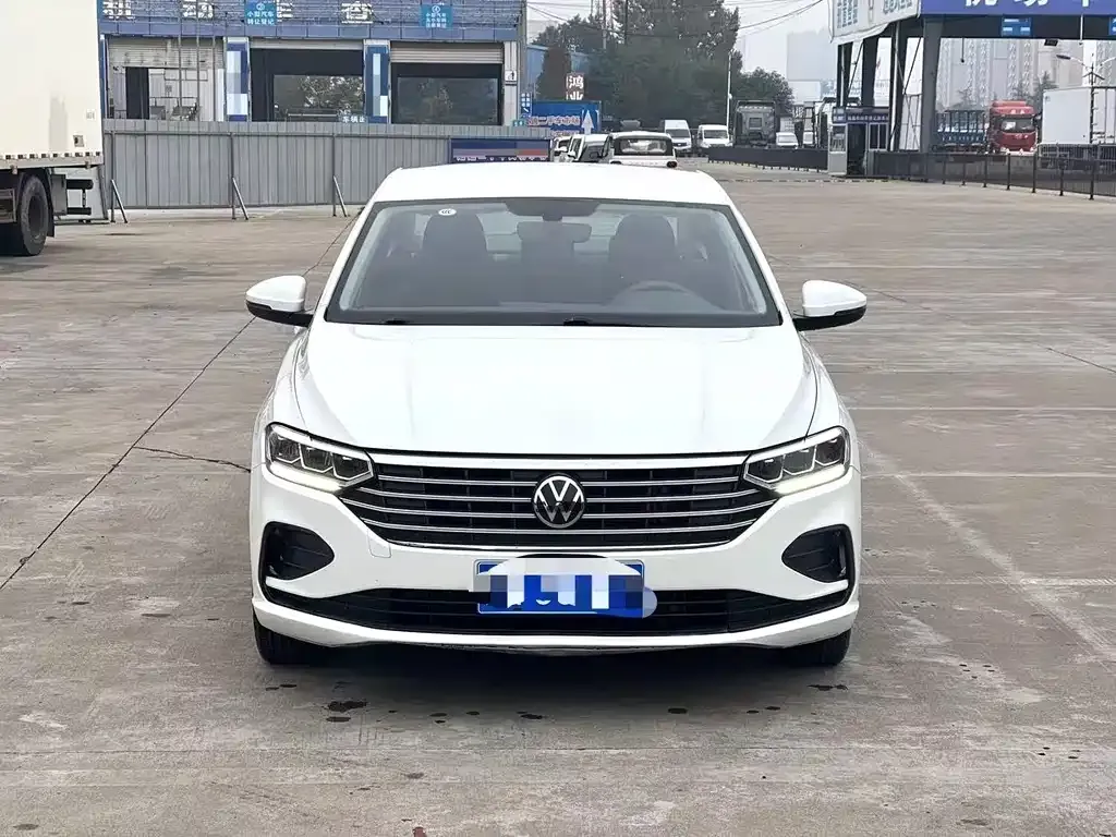 Volkswagen Lavida 2023 из CN, фото 1