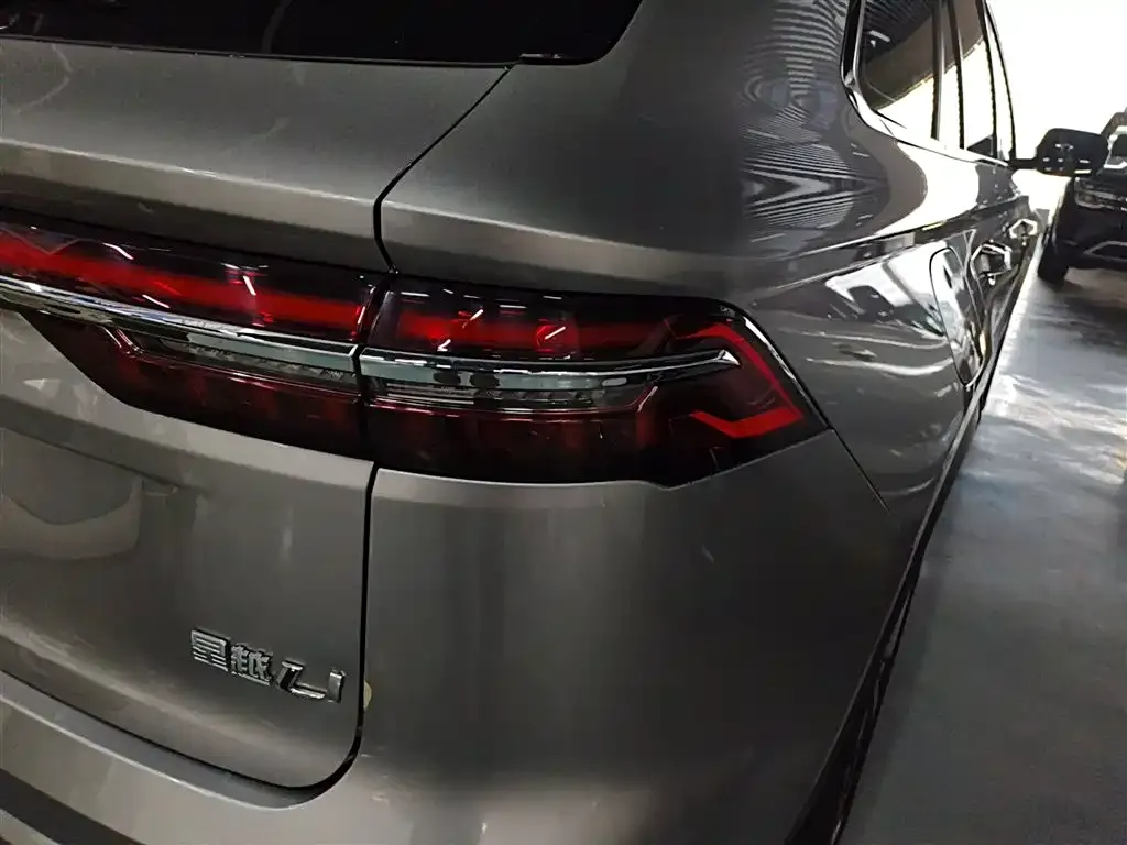 Geely Xingyue L 2023 из CN, фото 8