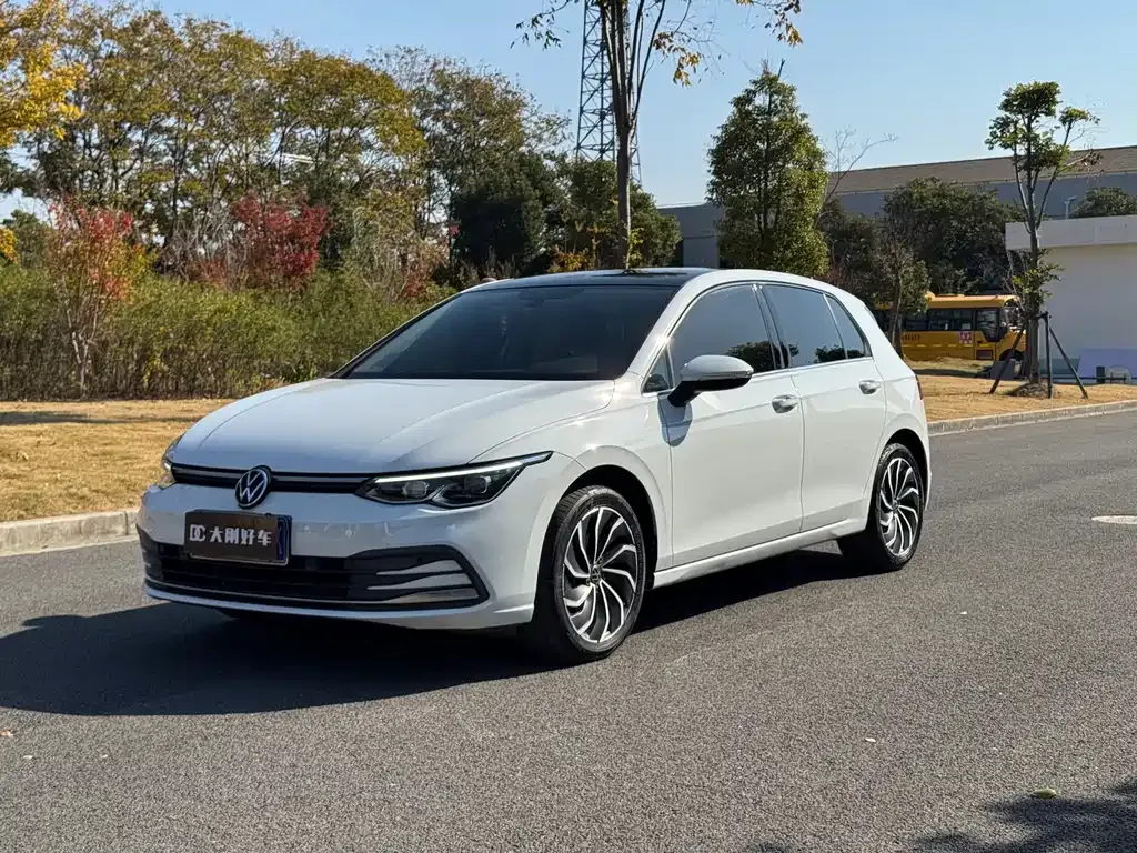 Volkswagen Golf 2021 из CN, фото 1