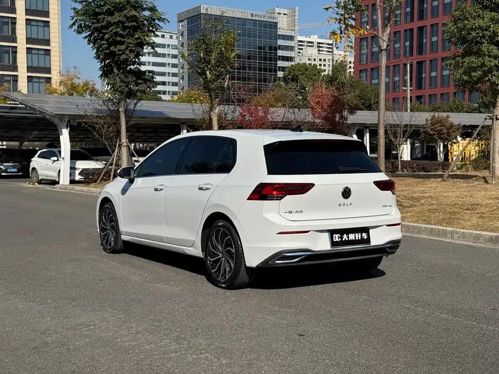 Volkswagen Golf 2021 из CN, фото 6