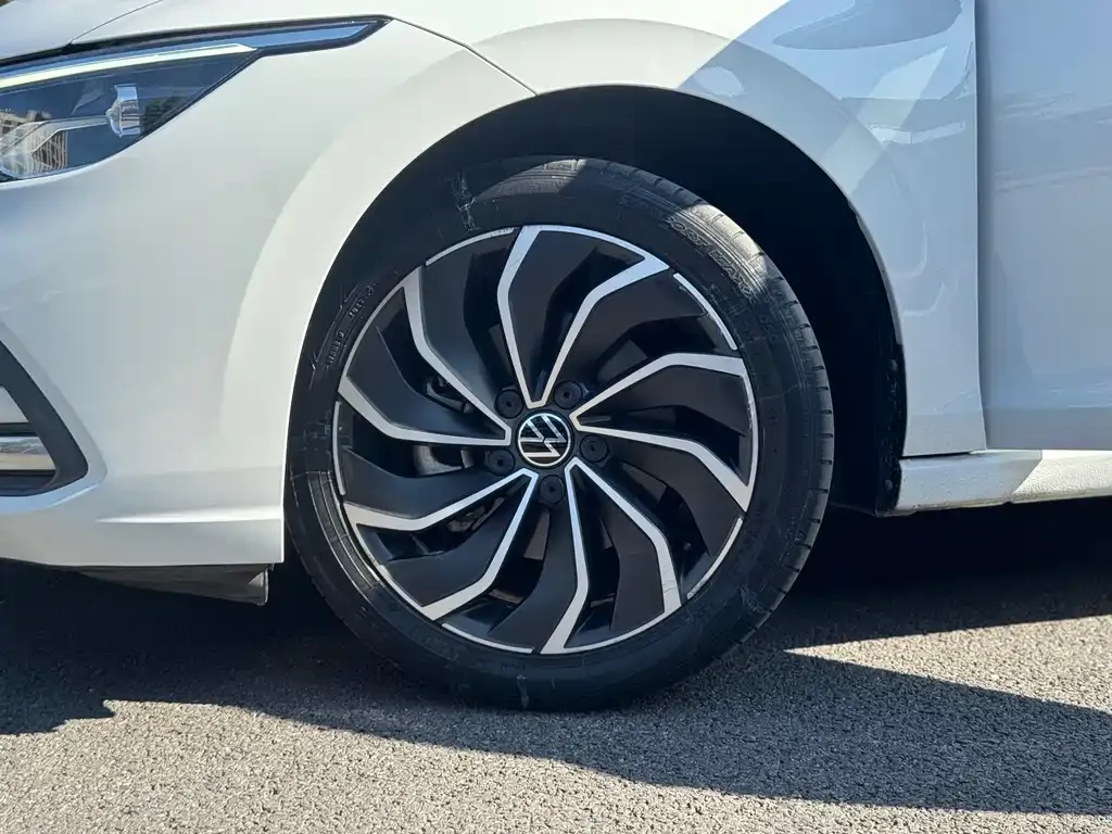 Volkswagen Golf 2021 из CN, фото 9