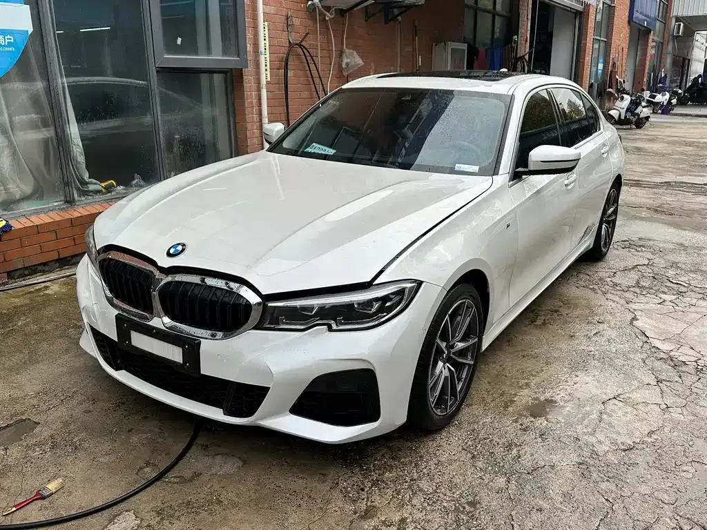 BMW 3 Series — фото 1