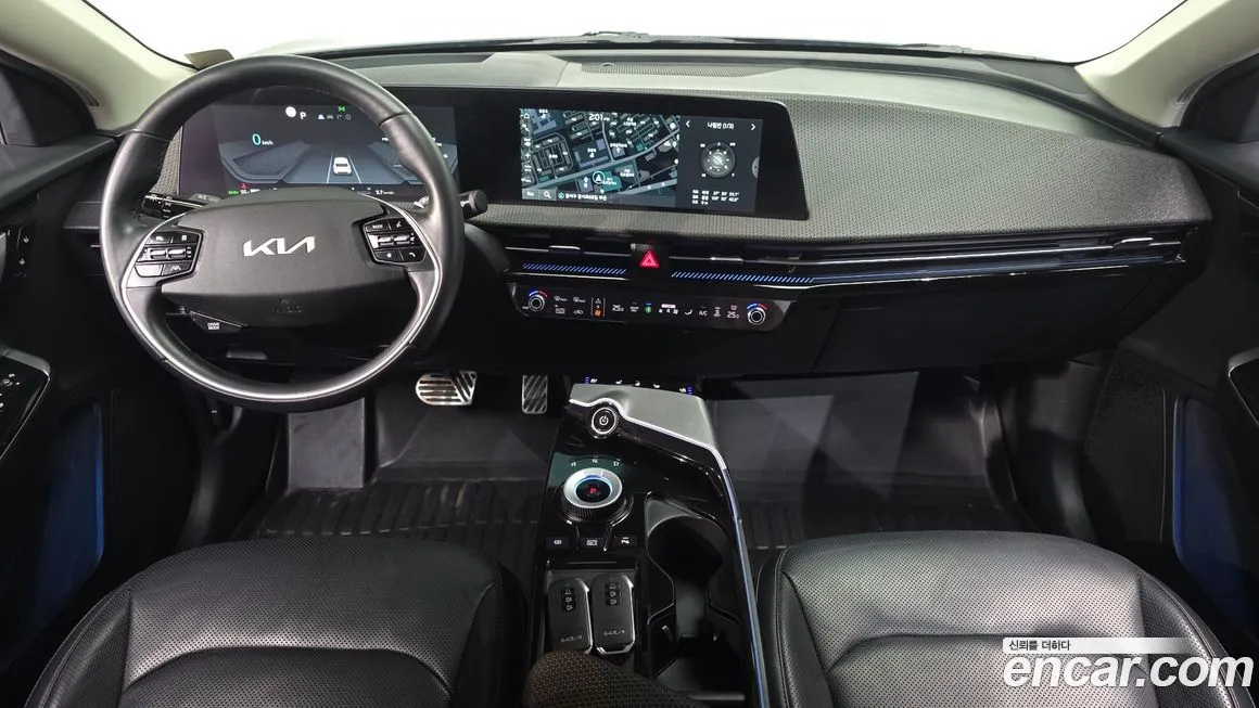 Kia EV6 — фото 7