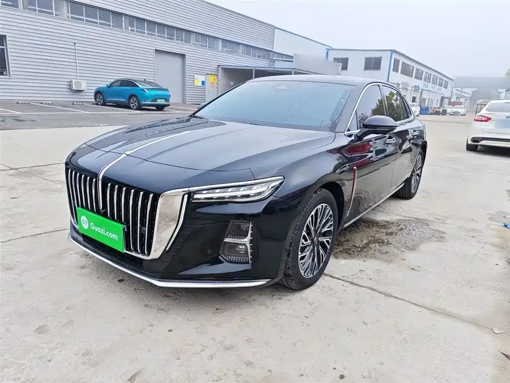 Hongqi H5 — фото 1