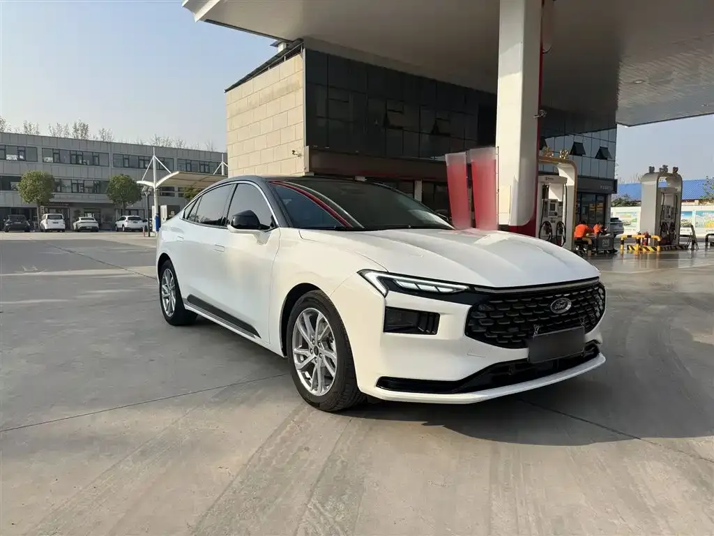 Ford Mondeo 2023 из CN, фото 3