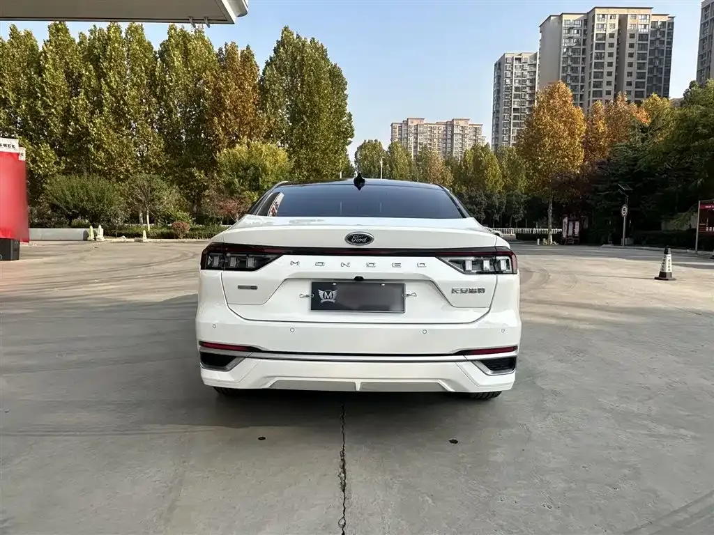 Ford Mondeo 2023 из CN, фото 6
