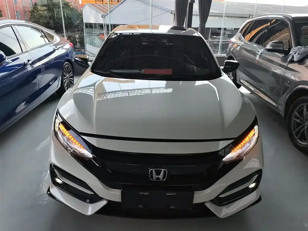 Honda Civic 2021 из CN, фото 3