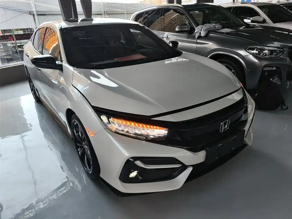 Honda Civic 2021 из CN, фото 4