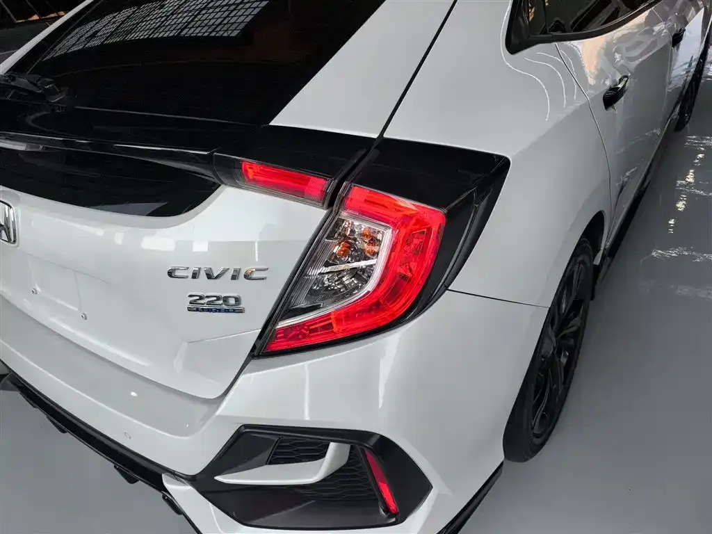 Honda Civic 2021 из CN, фото 8