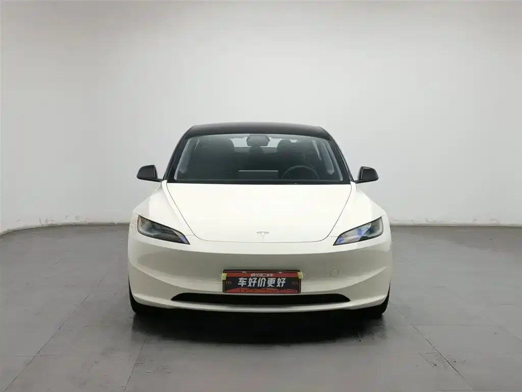 Tesla Model 3 2025 из CN, фото 3