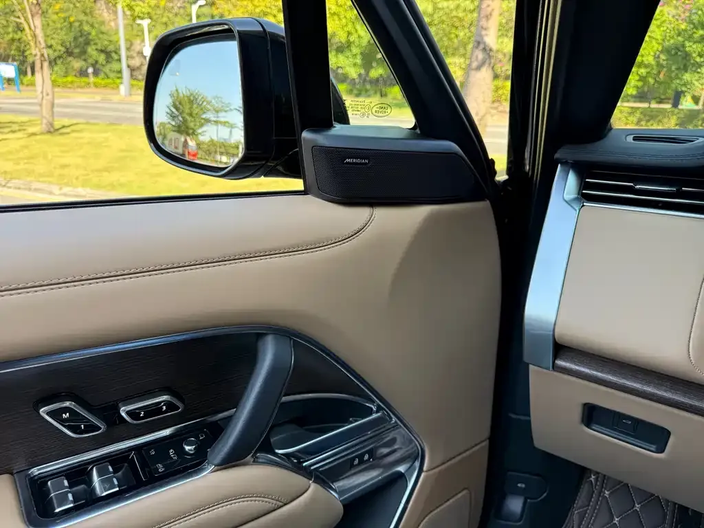 Land Rover Range Rover — фото 10