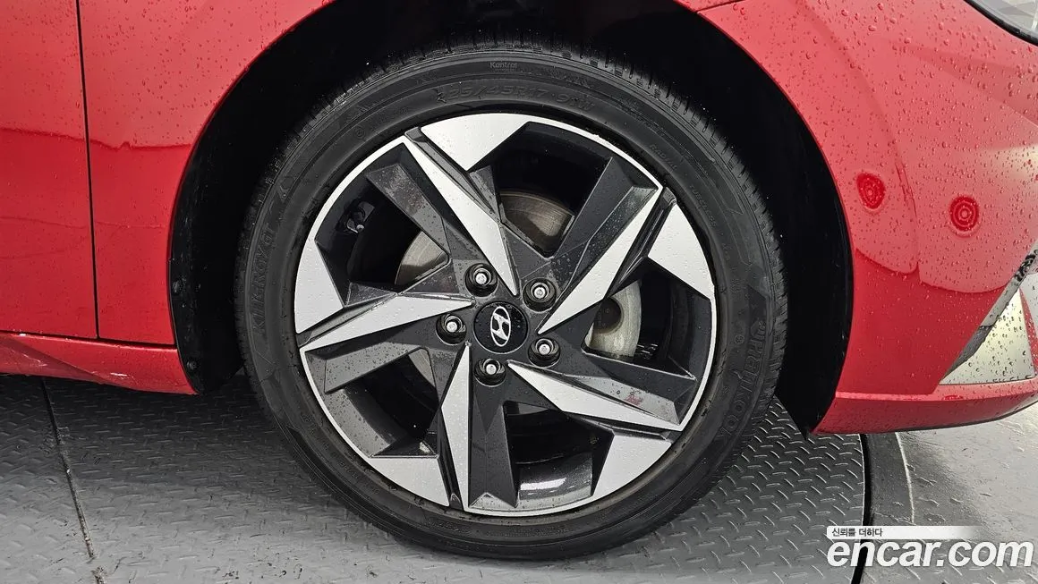 Hyundai AVANTE — фото 5