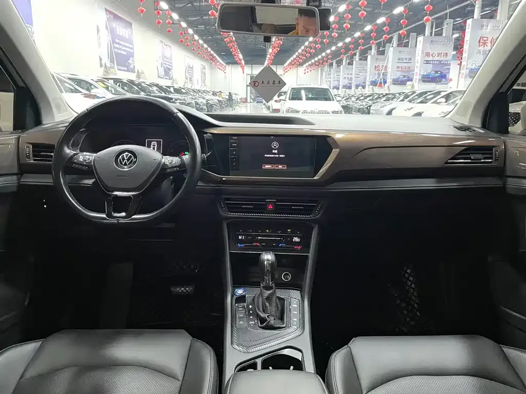 Volkswagen Tharu 2021 из CN, фото 9