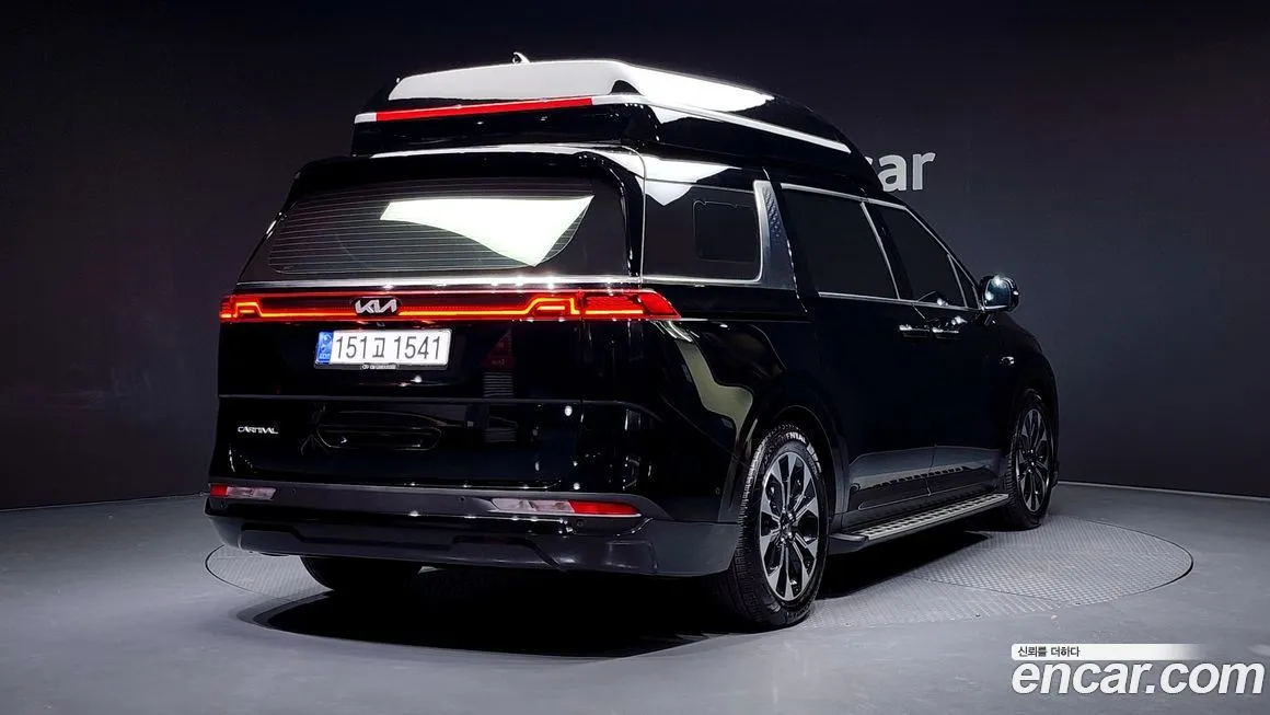 Kia Carnival — фото 2