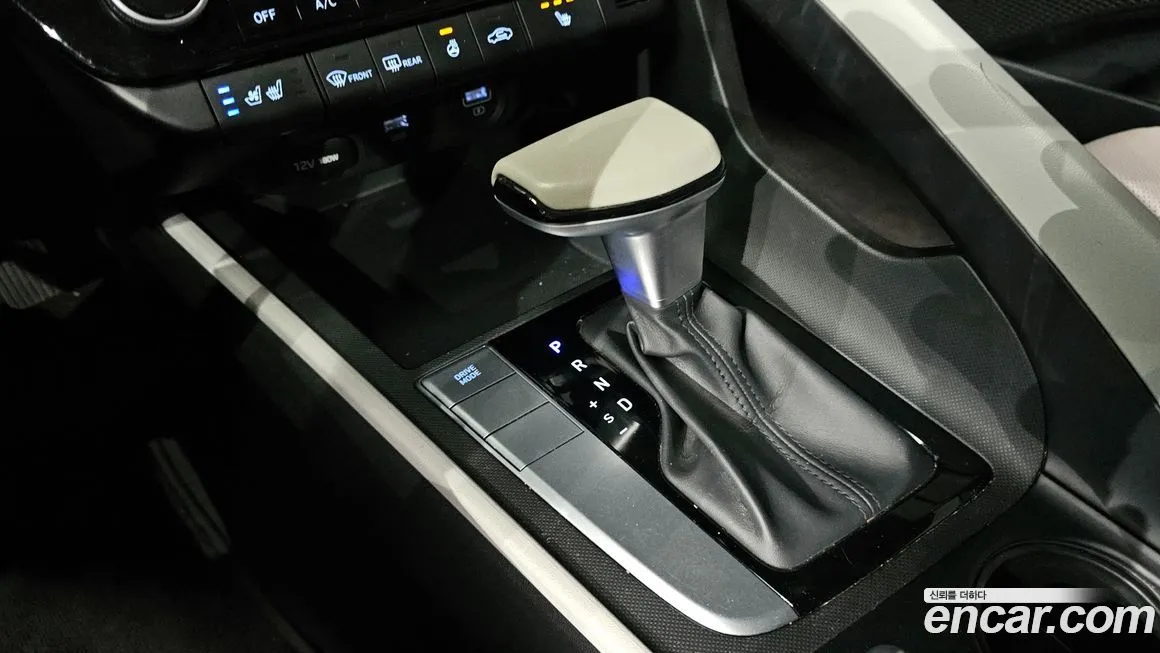 Hyundai AVANTE — фото 9