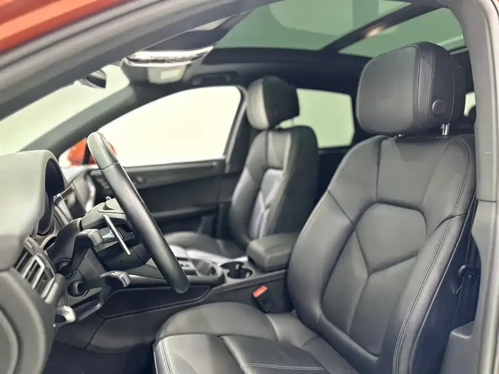 Porsche Macan 2023 из CN, фото 10