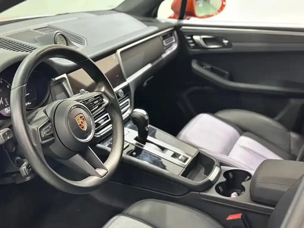 Porsche Macan 2023 из CN, фото 9