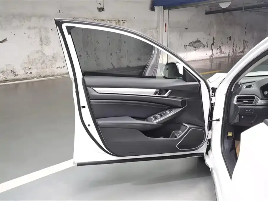 Honda Accord 2022 из CN, фото 7