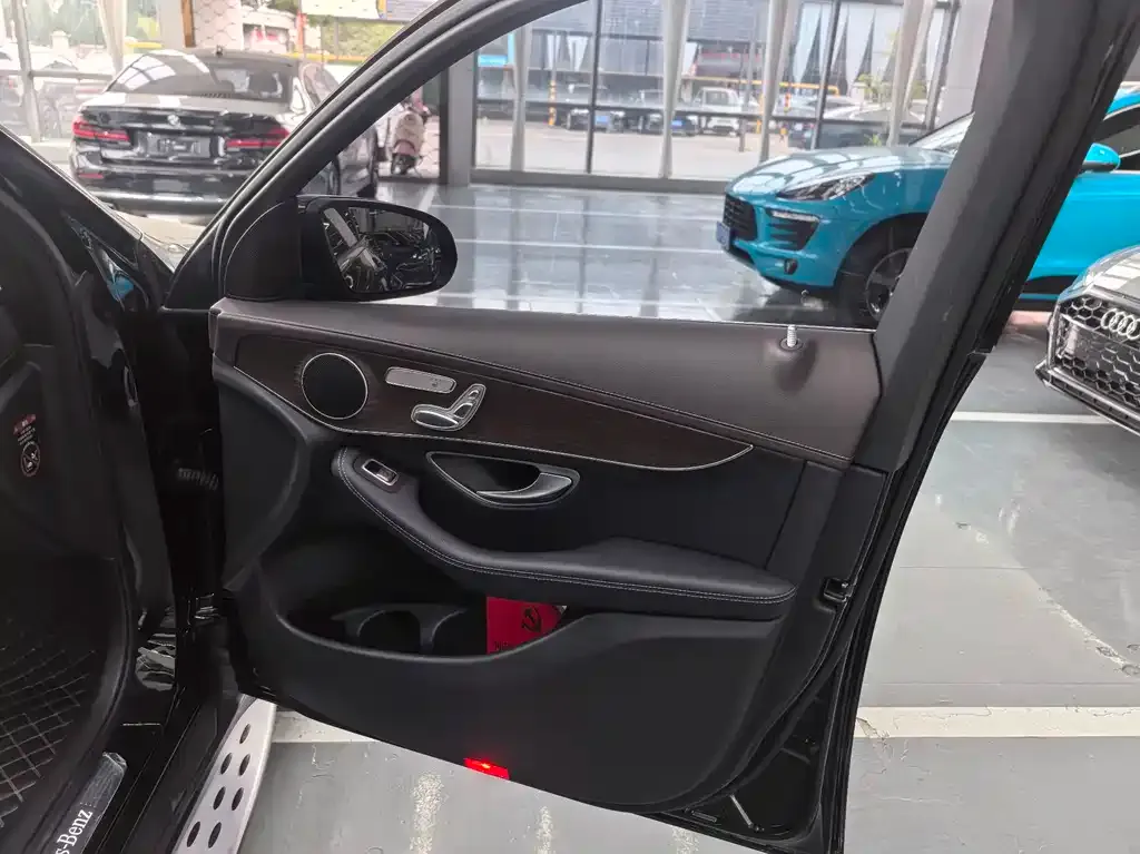 Mercedes-Benz GLC 2022 из CN, фото 4