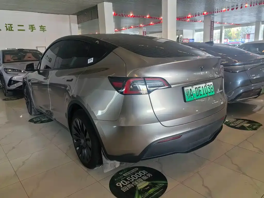 Tesla Model Y 2022 из CN, фото 10