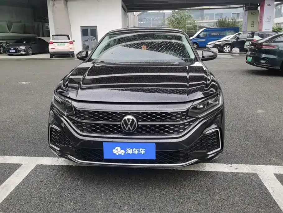 Volkswagen Passat — фото 2