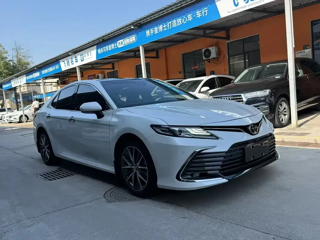 Toyota Camry 2022 из CN, фото 3
