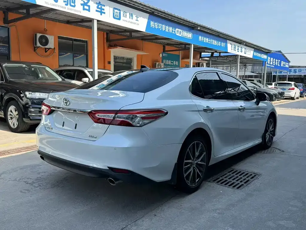 Toyota Camry 2022 из CN, фото 7