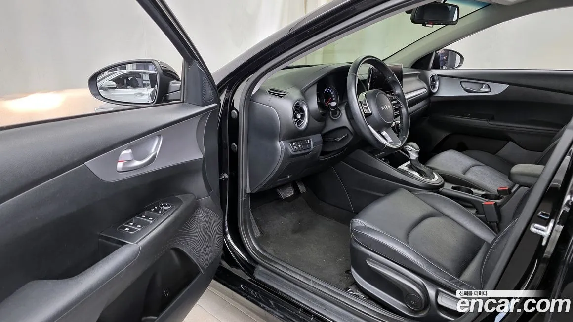 Kia K3 2022 из KR, фото 10