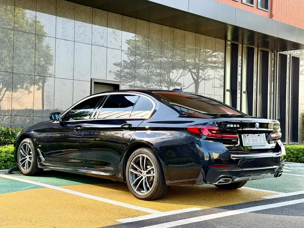 BMW 5 Series New Energy — фото 5