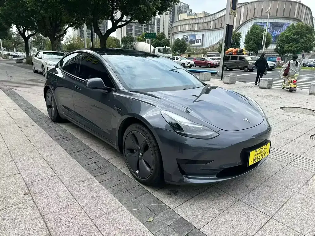 Tesla Model 3 2021 из CN, фото 3