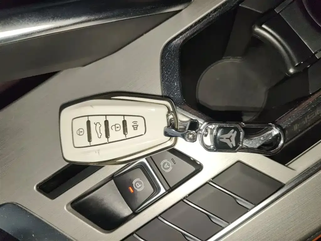 Geely Binyue 2024 из CN, фото 9