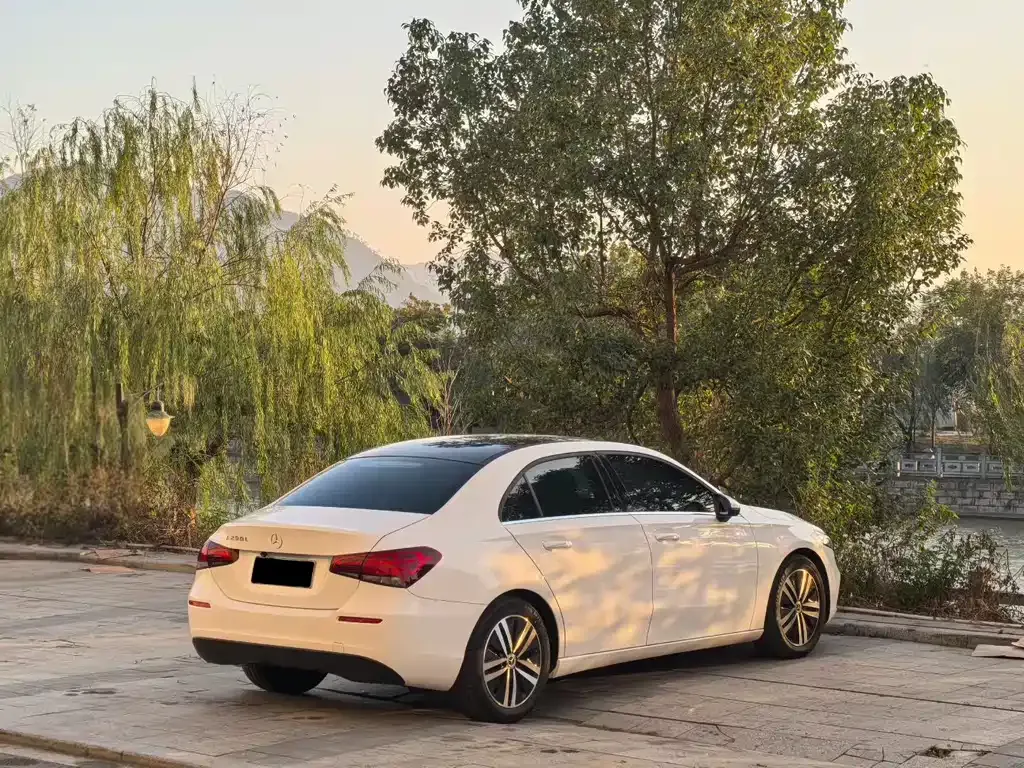 Mercedes-Benz A-Class 2022 из CN, фото 4