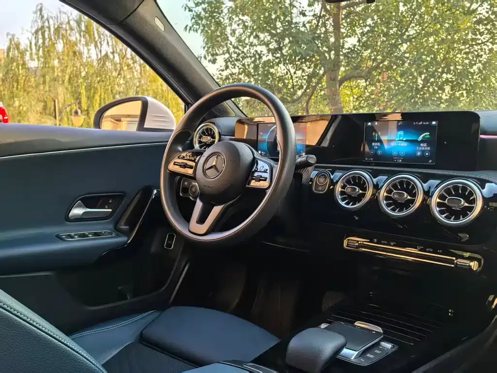 Mercedes-Benz A-Class 2022 из CN, фото 8