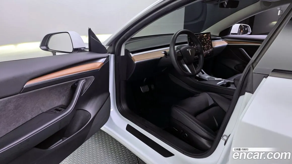 Tesla Model 3 2022 из KR, фото 10