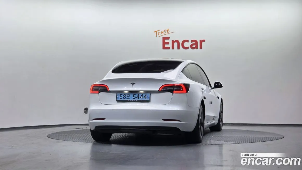 Tesla Model 3 2022 из KR, фото 4