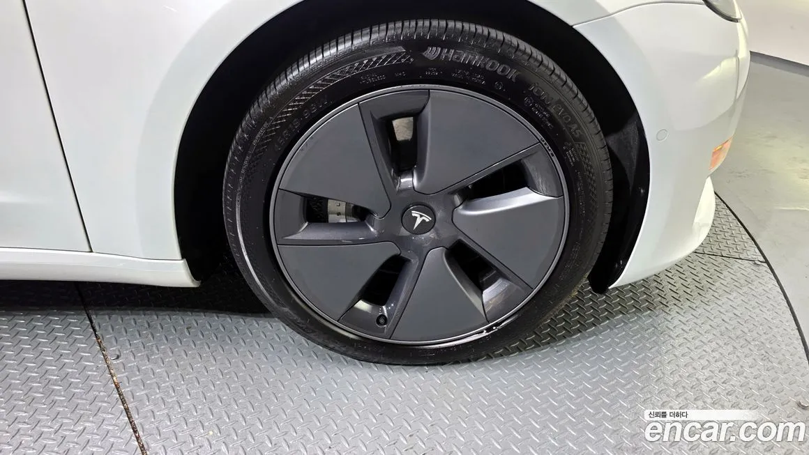 Tesla Model 3 2022 из KR, фото 5