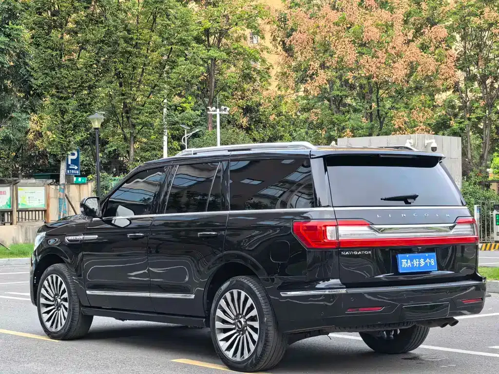 Lincoln Navigator 2023 из CN, фото 4