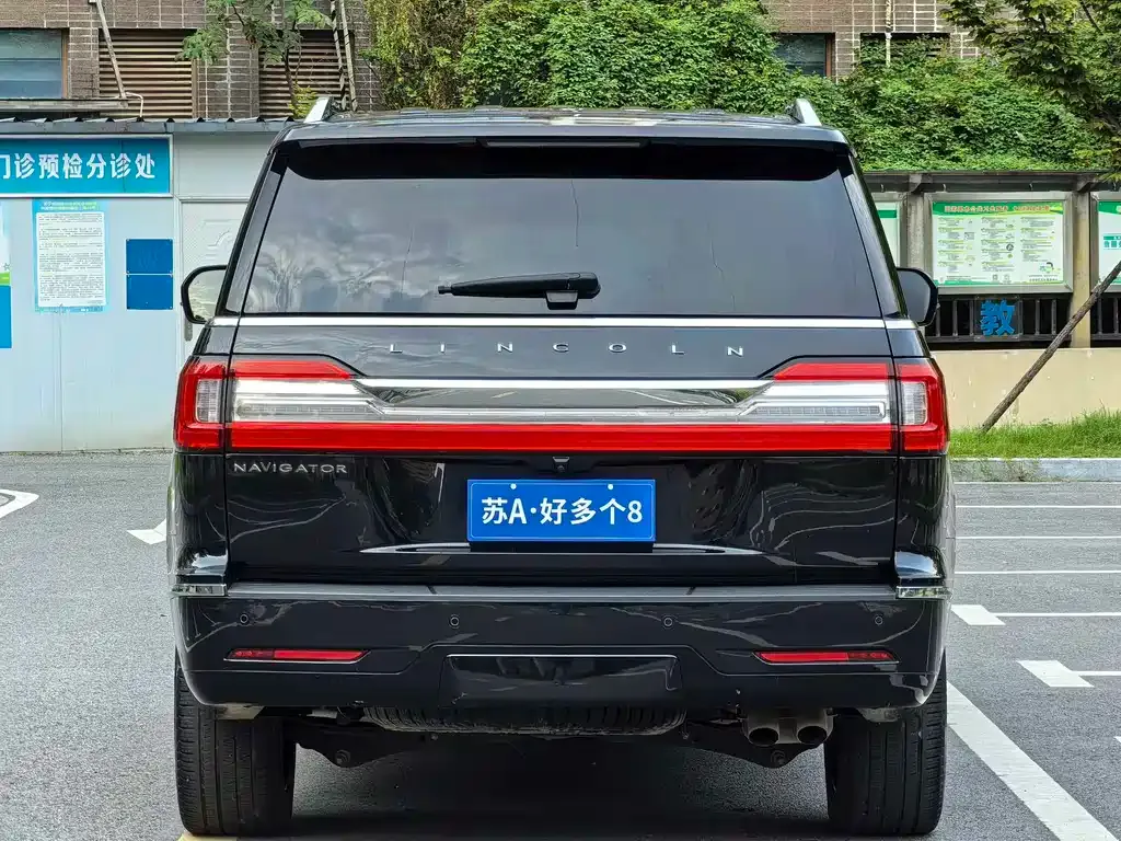Lincoln Navigator 2023 из CN, фото 5