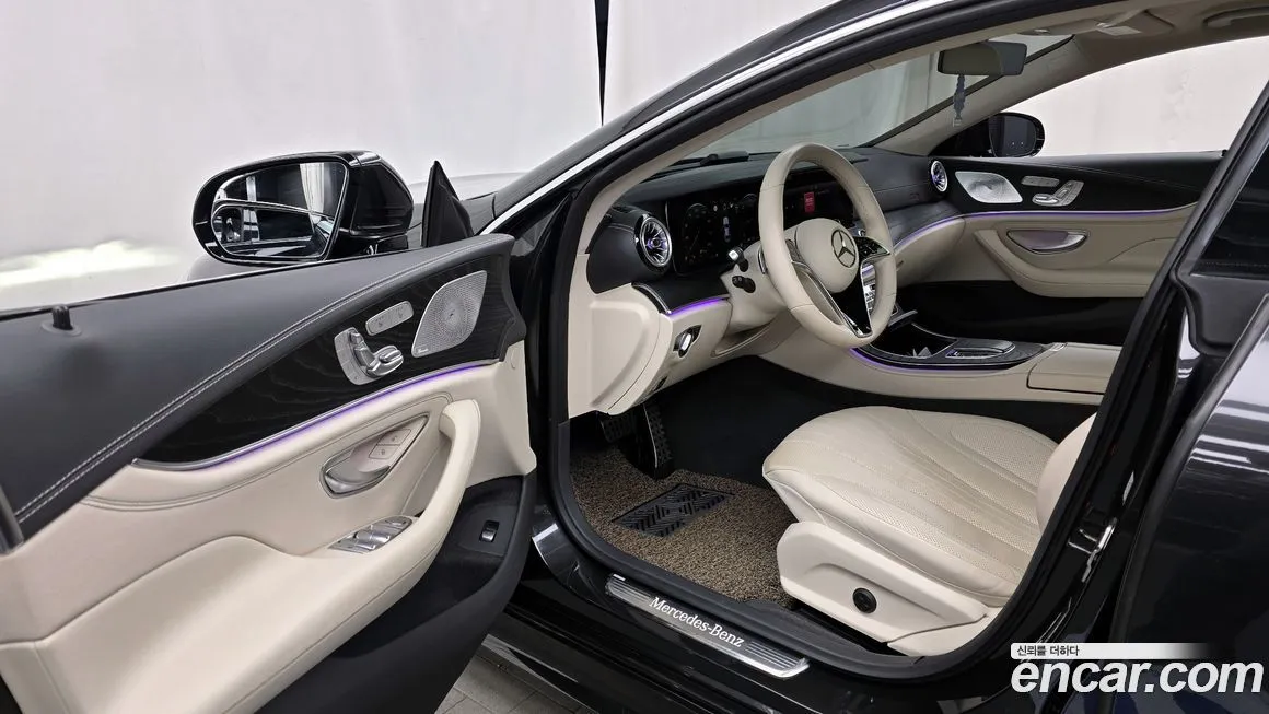 Mercedes-Benz CLS-Class — фото 10