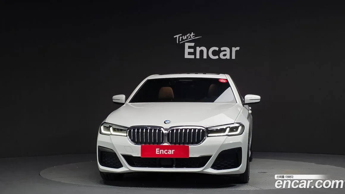 BMW 5-Series 2021 из KR, фото 3