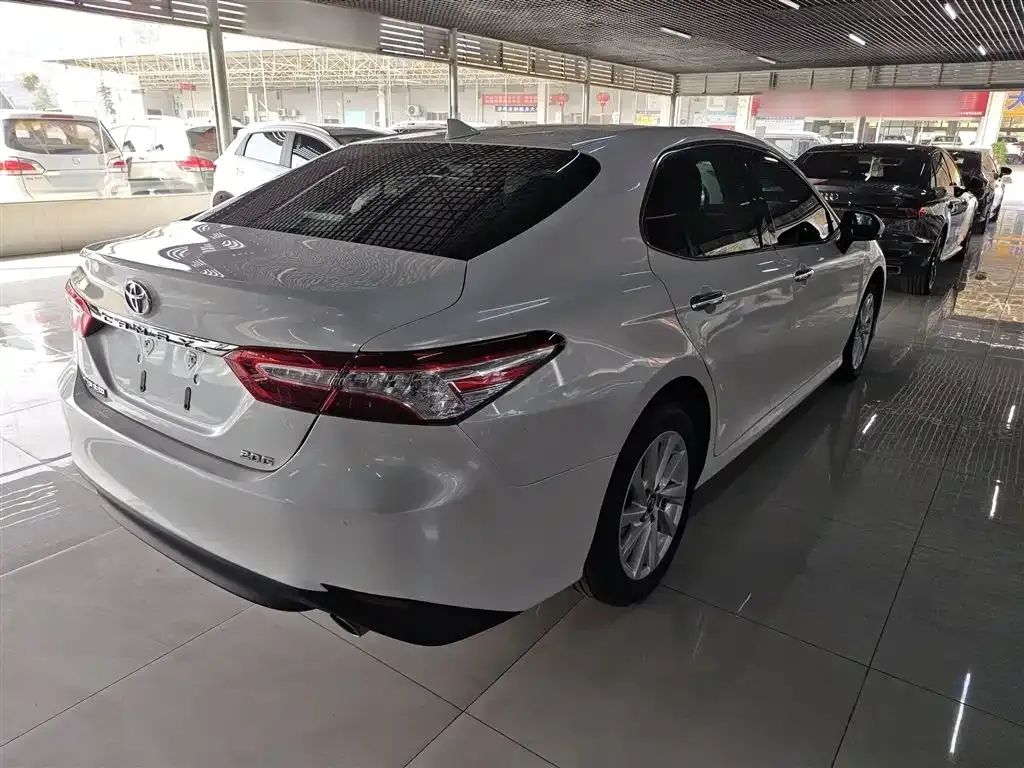 Toyota Camry 2022 из CN, фото 7